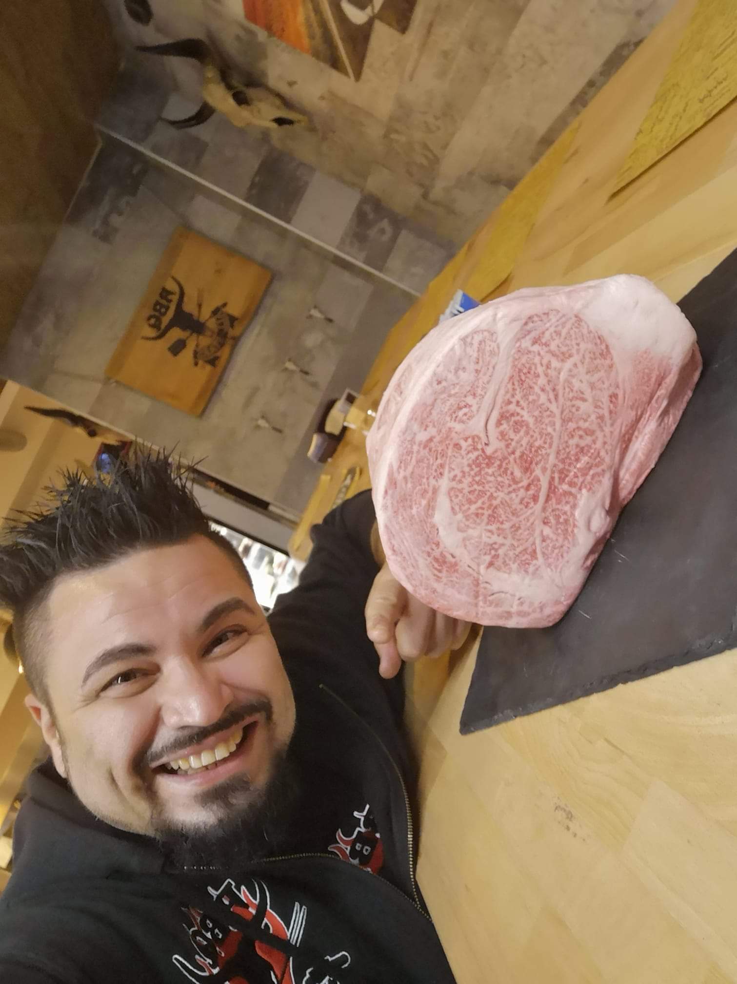 Michele Valecce con la Carne di KOBE Giapponese nel 2017